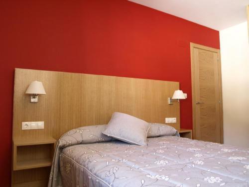 Aparthotel Pena Telera Resort El Pueyo de Jaca Szoba fotó